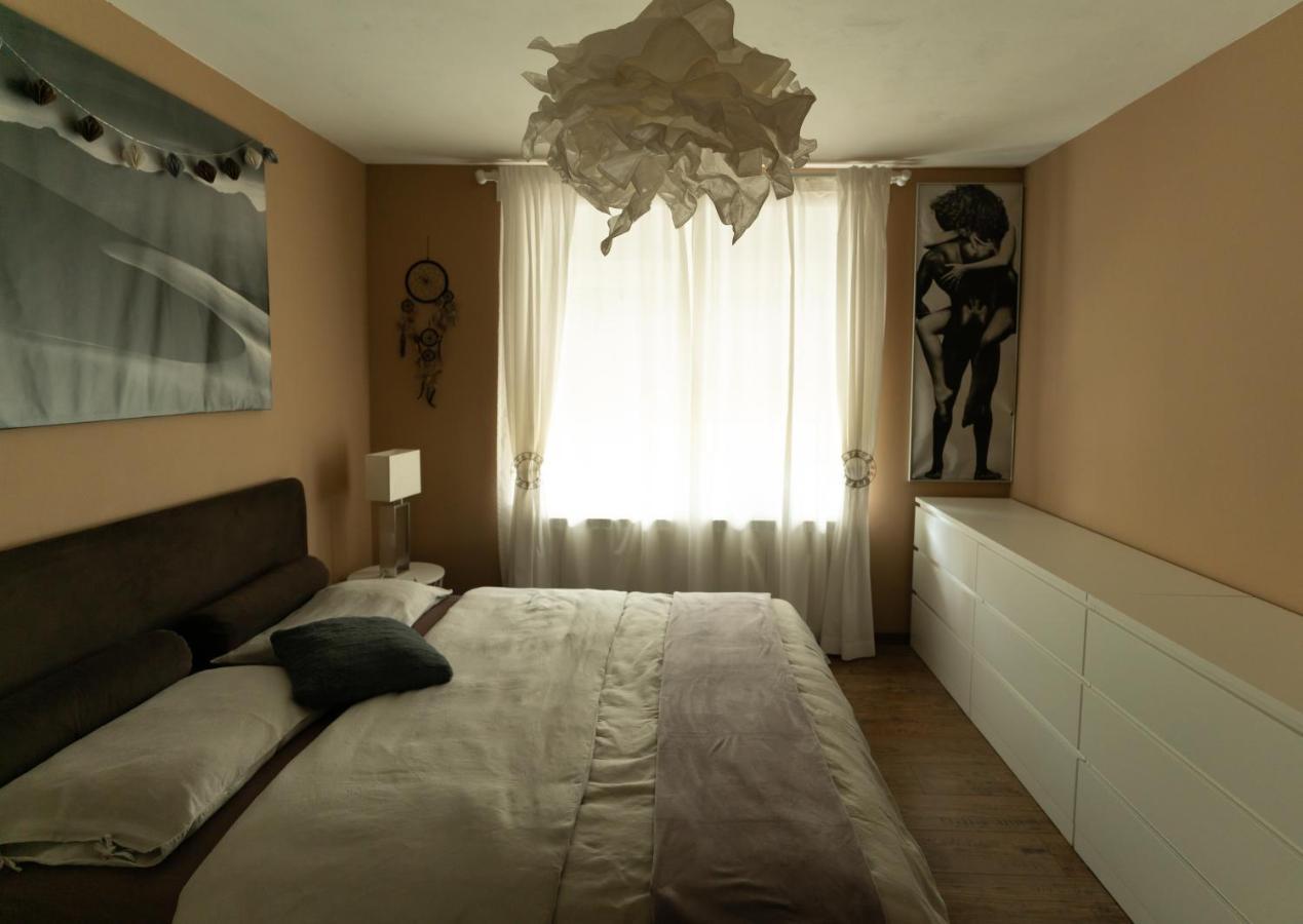 Apartment And Rooms Hisa Sonca كوباريد المظهر الخارجي الصورة